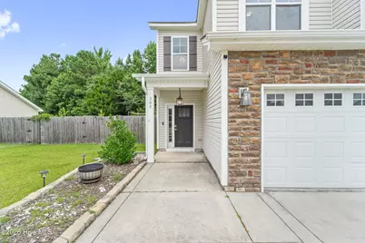 308 Hidden Oaks Drive, Jacksonville, NC 28546 - Photo 9