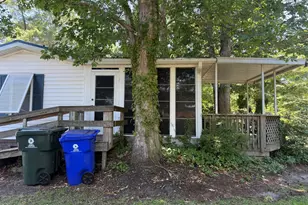 114 Lejeune Rd, Cape Carteret, NC 28584 - Photo 3