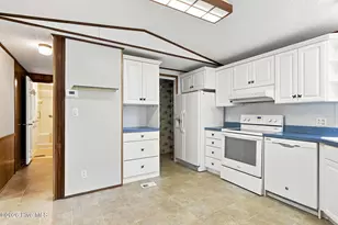 114 Lejeune Rd, Cape Carteret, NC 28584 - Photo 15