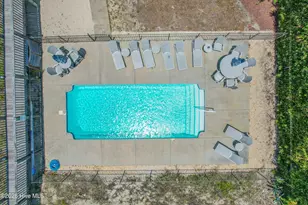 1313 Ocean Blvd W, Holden Beach, NC 28462 - Photo 11