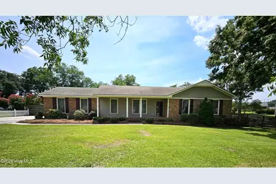 100 Ashley Avenue, Goldsboro, NC 27530 - Photo 1