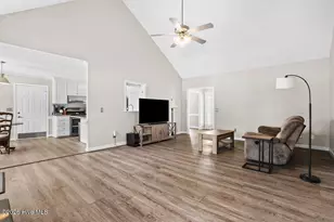 211 Woodcroft Dr, Goldsboro, NC 27534 - Photo 11