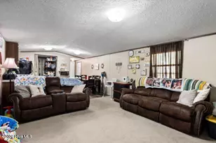 348 Murray Turner Farm Rd, Burgaw, NC 28425 - Photo 5