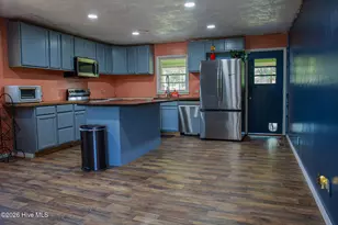 1107 Oak Ave, Hamlet, NC 28345 - Photo 7