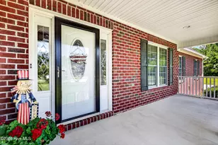 519 Carriage Ln, Jacksonville, NC 28540 - Photo 3