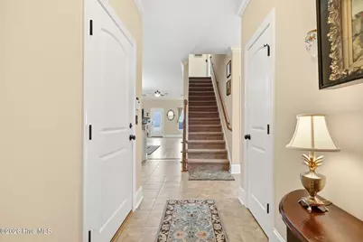 2012 Croyden Circle #B, Greenville, NC 27834 - Photo 13