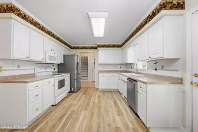 4800 Meadow Court Drive, New Bern, NC 28562 - Photo 7