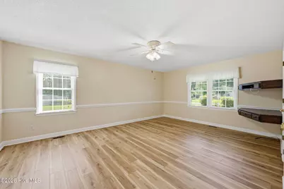 4800 Meadow Court Drive, New Bern, NC 28562 - Photo 3