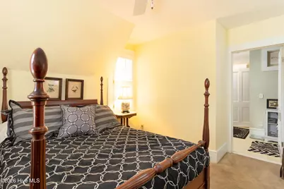 220 E King Street, Edenton, NC 27932 - Photo 23