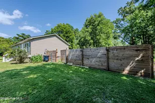 102 Market St, Jacksonville, NC 28546 - Photo 3