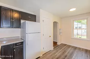 717 New River Dr, Jacksonville, NC 28540 - Photo 9