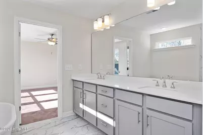 315 Queensferry Lane, Aberdeen, NC 28315 - Photo 13