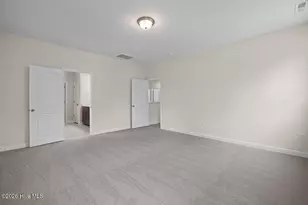 323 Queensferry Ln, Aberdeen, NC 28315 - Photo 13