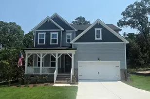 323 Queensferry Ln, Aberdeen, NC 28315 - Photo 1