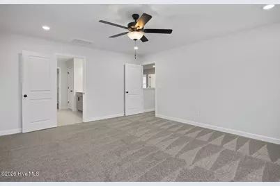323 Queensferry Lane, Aberdeen, NC 28315 - Photo 11
