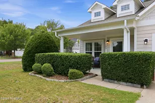 105 Moultrie Ln, Aberdeen, NC 28315 - Photo 5