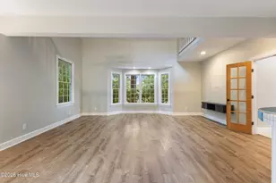 203 Savoy Cir, Wilmington, NC 28412 - Photo 17