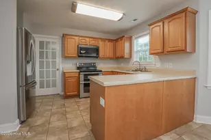 202 S River Dr, Jacksonville, NC 28540 - Photo 15