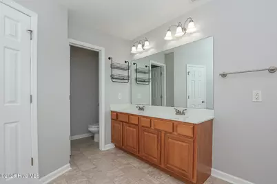 202 S River Drive, Jacksonville, NC 28540 - Photo 33