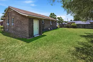 339 Ola Cir, Winterville, NC 28590 - Photo 5