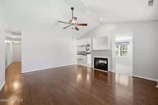 226 Monterey Cir, New Bern, NC 28562 - Photo 13