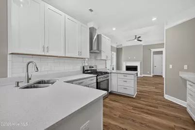 2507 Mary Frances Court NE, Bolivia, NC 28422 - Photo 17