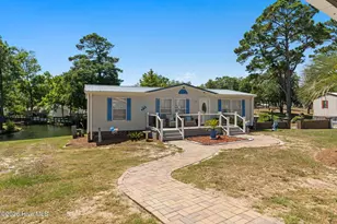 2813 Cross Bones Rd SW, Supply, NC 28462 - Photo 3