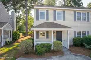 137 Lullwater Dr, Wilmington, NC 28403 - Photo 1