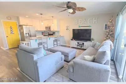 1305 Carolina Beach Avenue N #Apt 3b, Carolina Beach, NC 28428 - Photo 5
