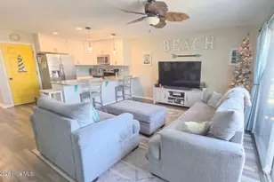 1305 Carolina Beach Ave N, Carolina Beach, NC 28428 - Photo 5