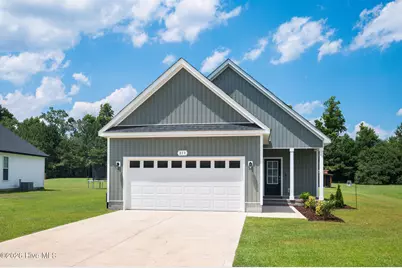 211 Deer Haven Drive, Richlands, NC 28574 - Photo 1