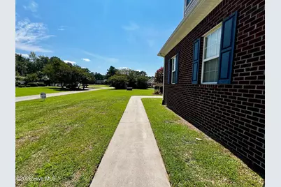 191 N Lakes Drive, Whiteville, NC 28472 - Photo 7