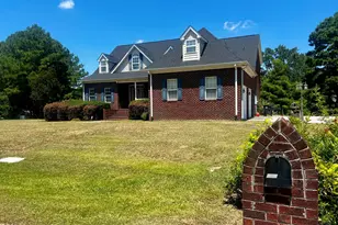 191 N Lakes Dr, Whiteville, NC 28472 - Photo 9