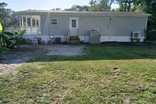 172 Gray Squirrel Ln, Newport, NC 28570 - Photo 3
