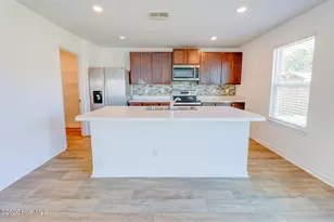 681 Loftus Wy NE, Leland, NC 28451 - Photo 3
