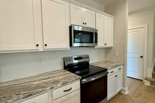 158 Spring Meadows Dr, Aberdeen, NC 28315 - Photo 5