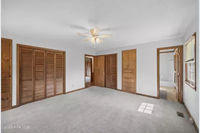 1601 Darian Drive, Elizabeth City, NC 27909 - Photo 13