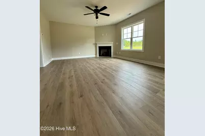 145 Spring Meadows Drive, Aberdeen, NC 28315 - Photo 7