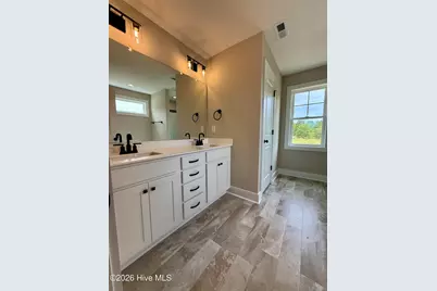 145 Spring Meadows Drive, Aberdeen, NC 28315 - Photo 11