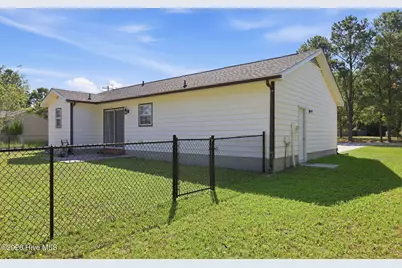416 Oregon Trail, Hubert, NC 28539 - Photo 7
