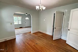389 Haw Branch Rd, Richlands, NC 28574 - Photo 3