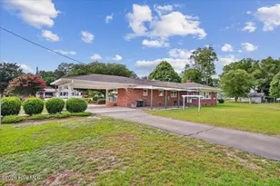 207 S Main St, Salemburg, NC 28385 - Photo 43