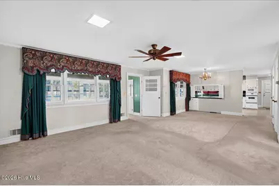 207 S Main Street, Salemburg, NC 28385 - Photo 17