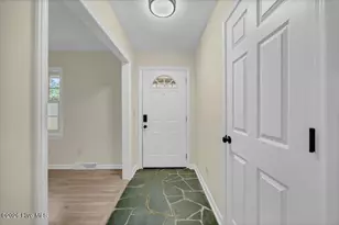 521 Baytree Rd, Wilmington, NC 28409 - Photo 5