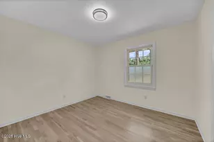 521 Baytree Rd, Wilmington, NC 28409 - Photo 9