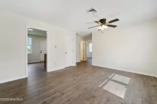 1216 Davis St, Jacksonville, NC 28540 - Photo 3