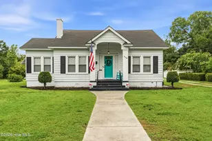 408 Boyette St, Hamlet, NC 28345 - Photo 1
