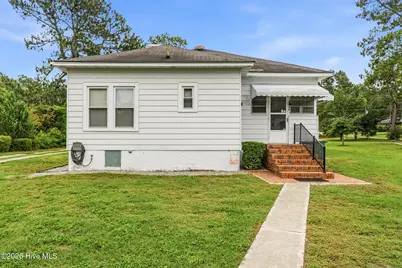 408 Boyette Street, Hamlet, NC 28345 - Photo 5