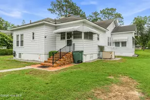 408 Boyette St, Hamlet, NC 28345 - Photo 7