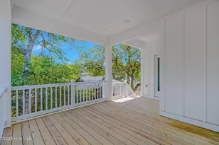 112 NE 27th St, Oak Island, NC 28465 - Photo 41
